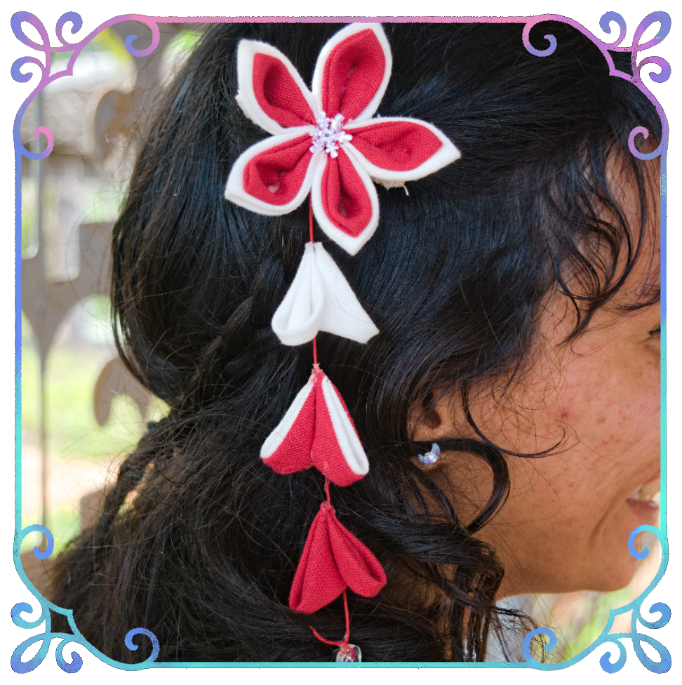 Shrine Maiden Hair Clip